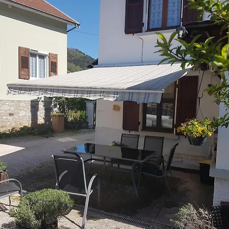 Villa Ludo
